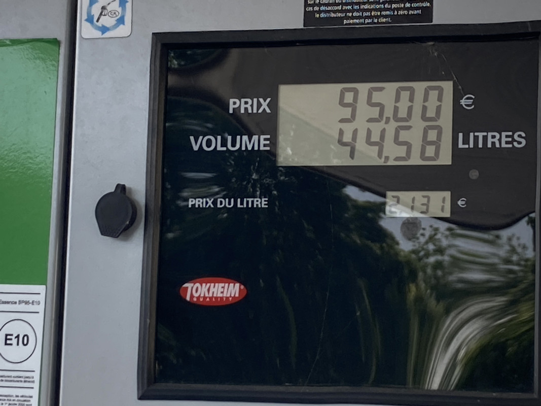 33779CE2-84F8-4053-B28D-788C280A4069