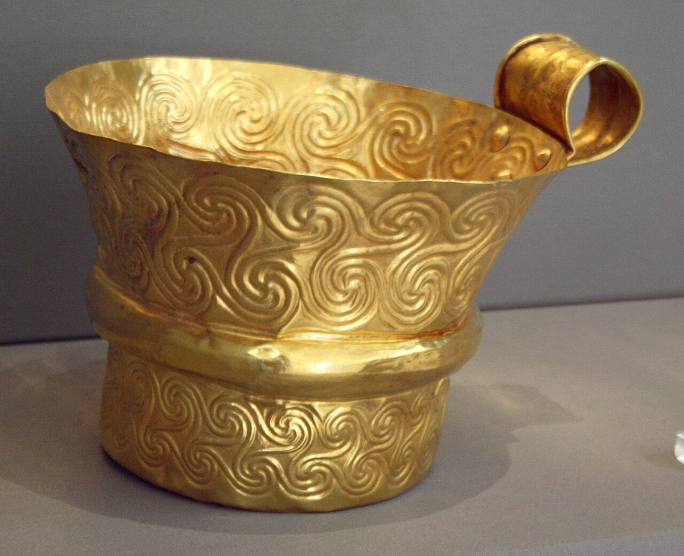[Image: 6257-Archaeological-Museum-Athens-Gold-c...v-10-2.jpg]