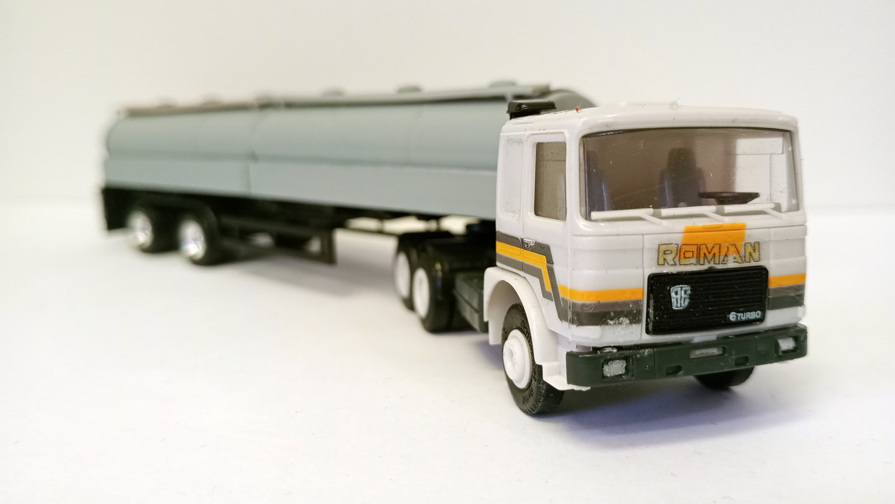 Mach (3541)