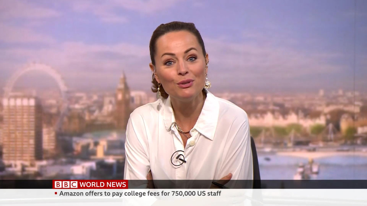 09.10 - 06.00.00 - BBC World News. News. Reporting on the day's inter....ts_snapshot_27.31_[2021.09.