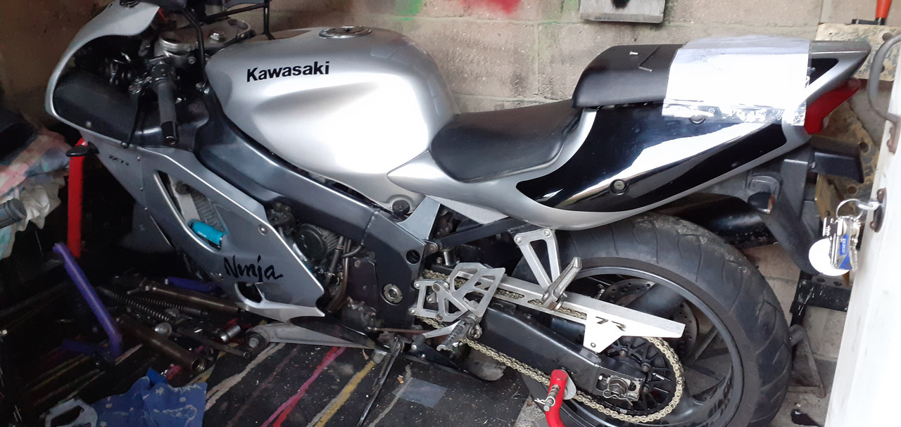 DC1AF4B4-86C6-4EB8-B386-E08523EF84BE