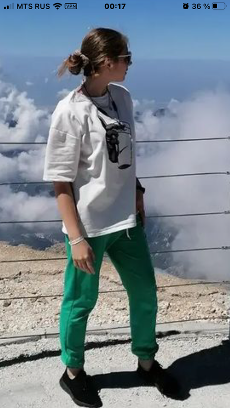 95D07B04-4DF2-485F-BB5C-B948AF6FEAEE