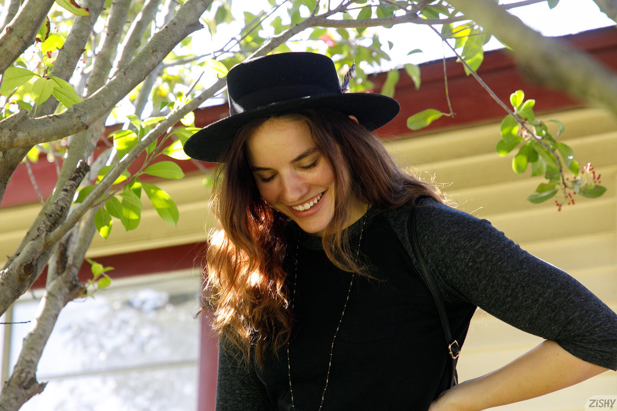 full_005_1109081328215364