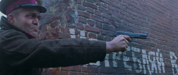 600px Enemy Gates TT33 02