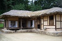 [Resim: 200px-Birthhouse.jpg]
