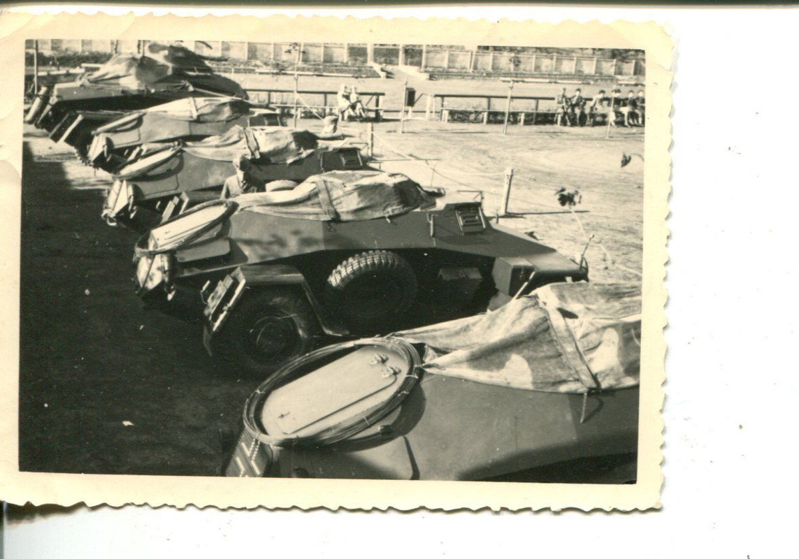 Orig.Foto Späh-Panzer Tank SdKfz Wehrmacht mit P