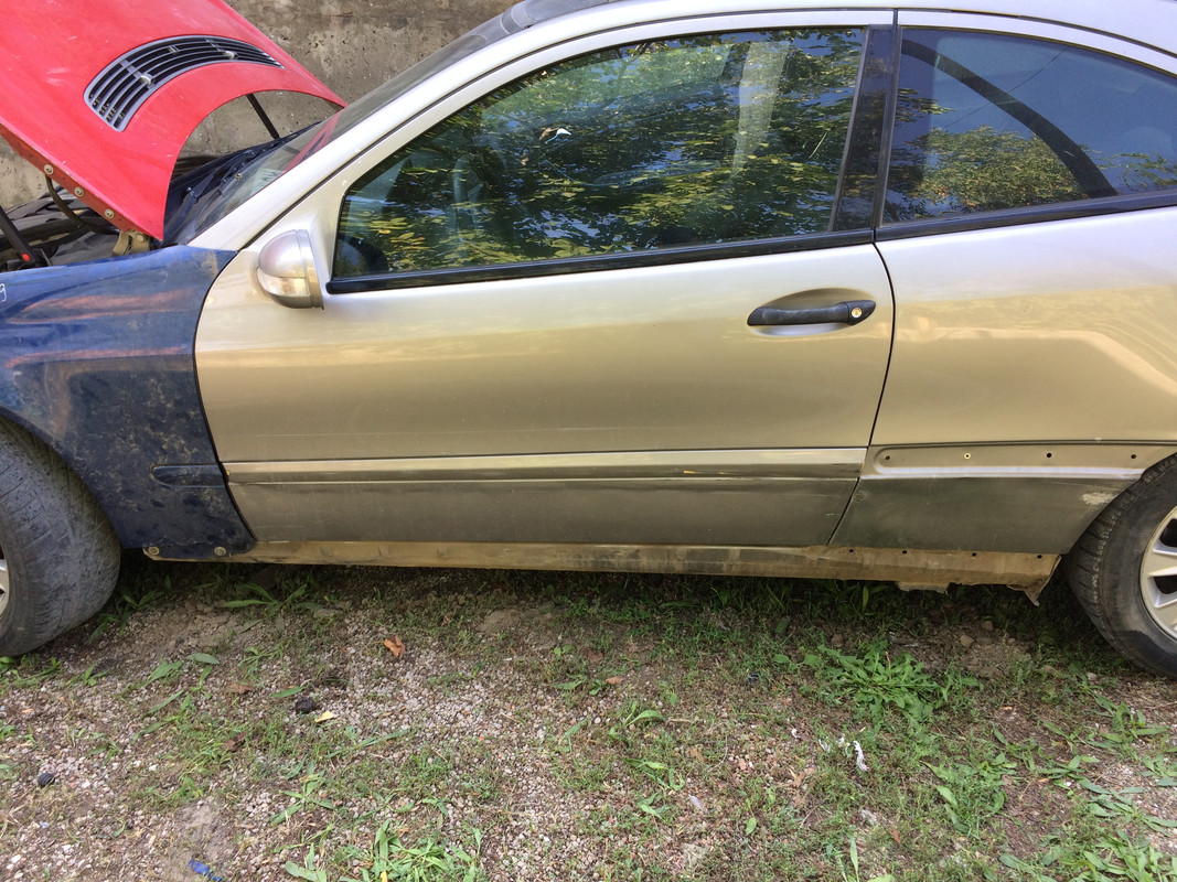 24C06DB8-E8A6-4B0C-9C65-564481C8C0DB