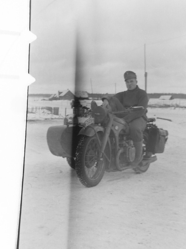 Russl. Wolchow Krad BMW Panzer Tank Flak Halbkette Gräber Schlamm 1942 (2)