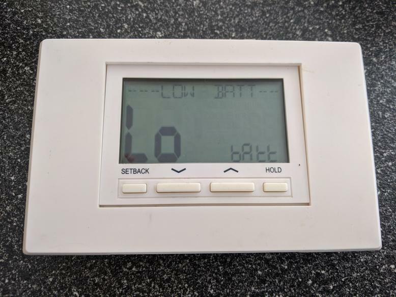 Thermostat Says Low Battery Even With New Batteries: Troubleshooting Tips