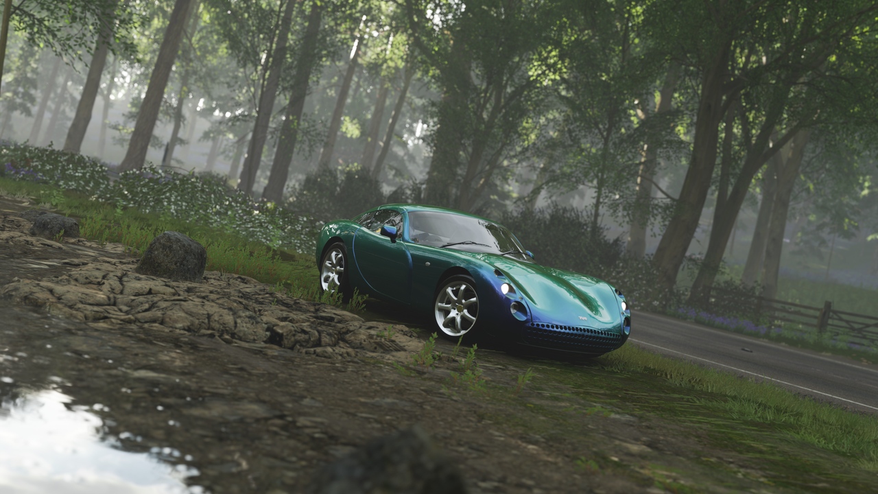 TVR Tuscan spring scene