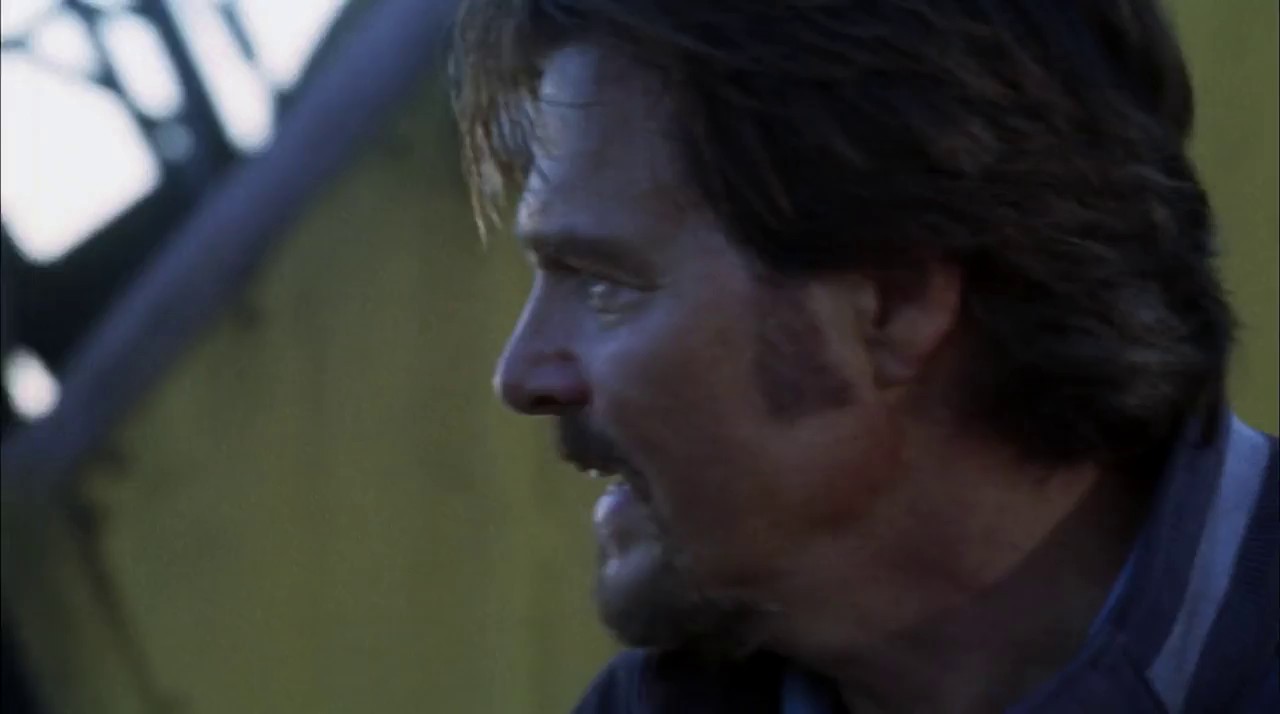 Phantom-Racer-2009-Hindi-English-WEB-DL-720p-x264-AVC-AC3-2ch-ESub-mkv-0006