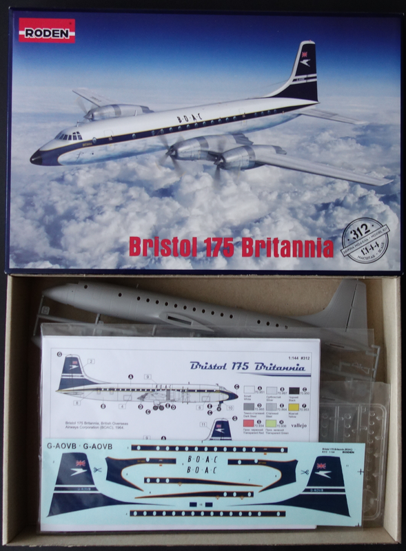 DSC06212-cr.png