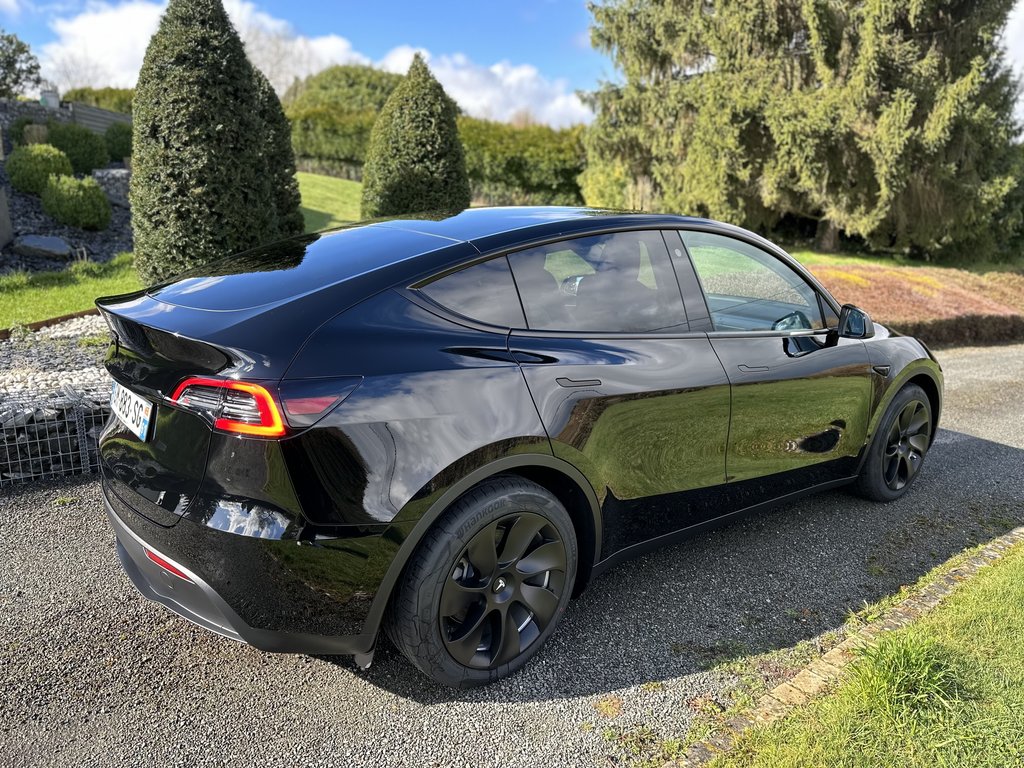 Essuie glace et Rayure pare-brise - Forum et Blog Tesla