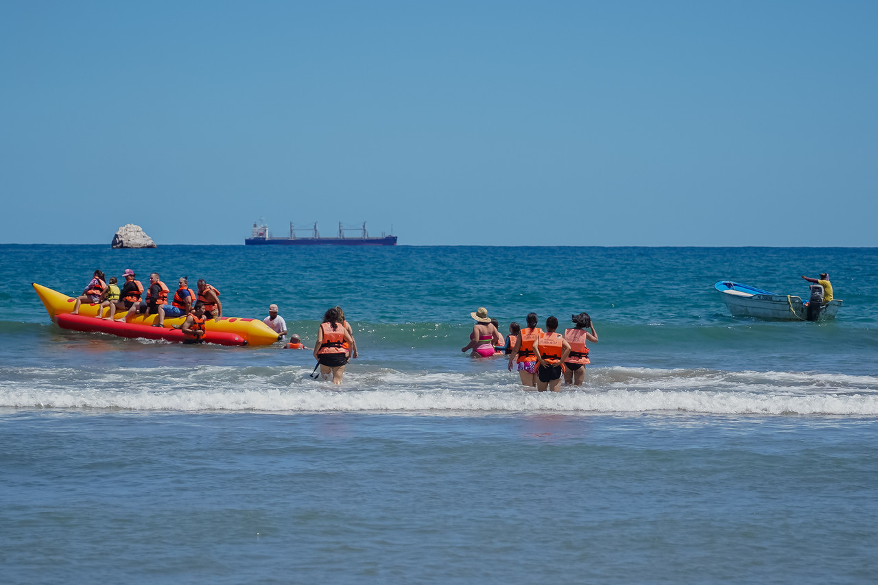 Beach Activities and All Inclusive Tour