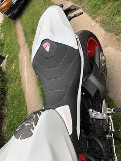 DE5DB32A-7A30-450E-A262-0F3BB502347F