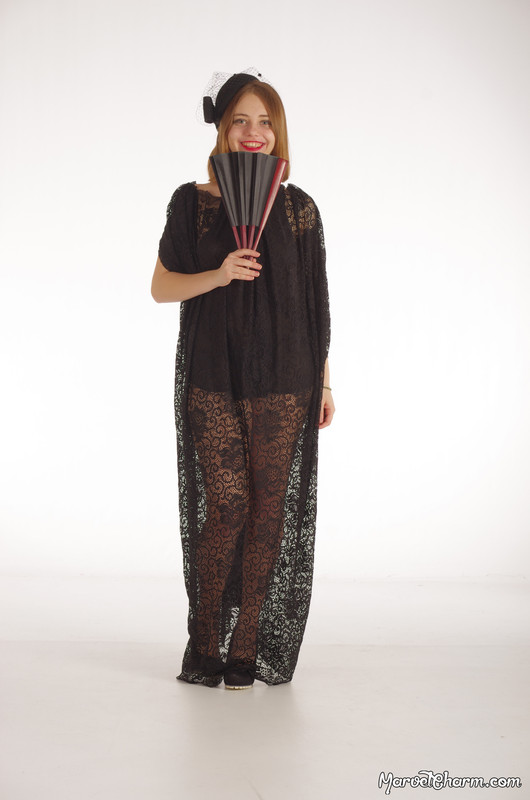 MarvelCharm_Nicolette-Black-Lace-016