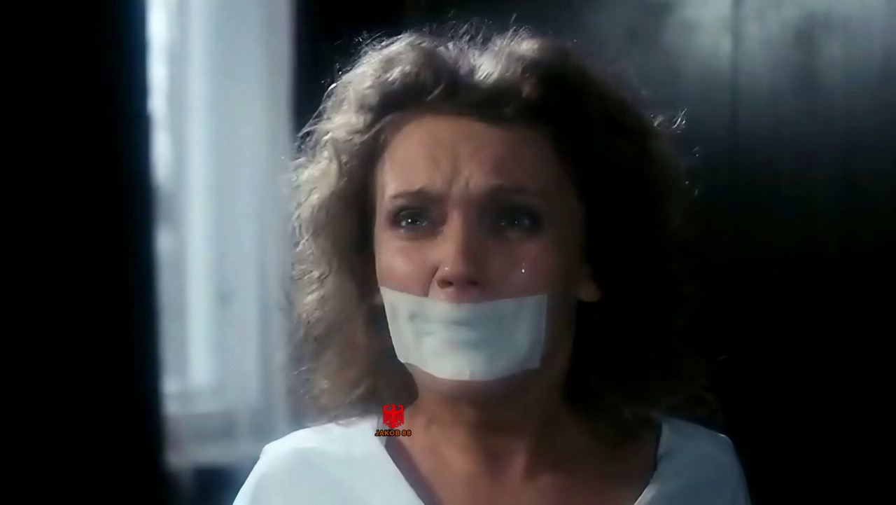 Maria Pakulnis 8 - Zabij Mnie Glino 1988