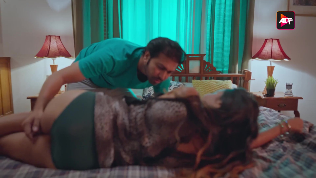 vlcsnap-2025-05-13-01h31m39s799