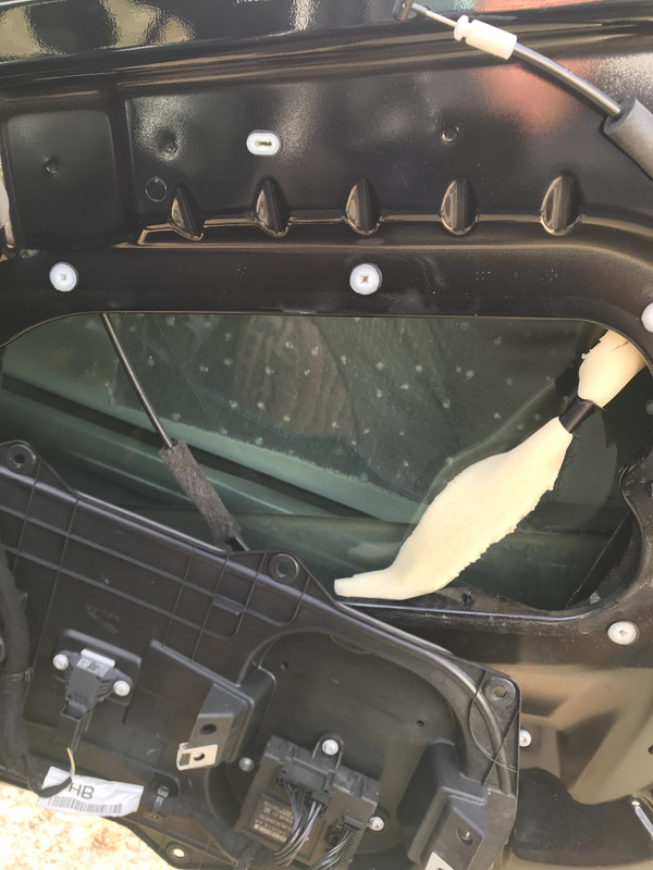 D6CC5D9E-A9DE-444D-8846-80853A6760CA