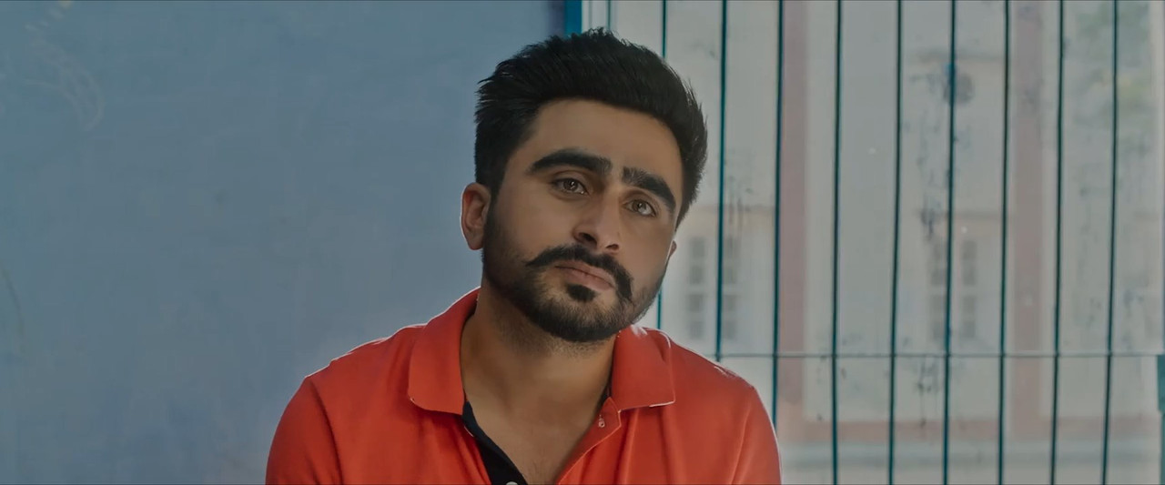 Sufna 2020 WebRip [Punjabi] 480p, 720p ESub Screenshot
