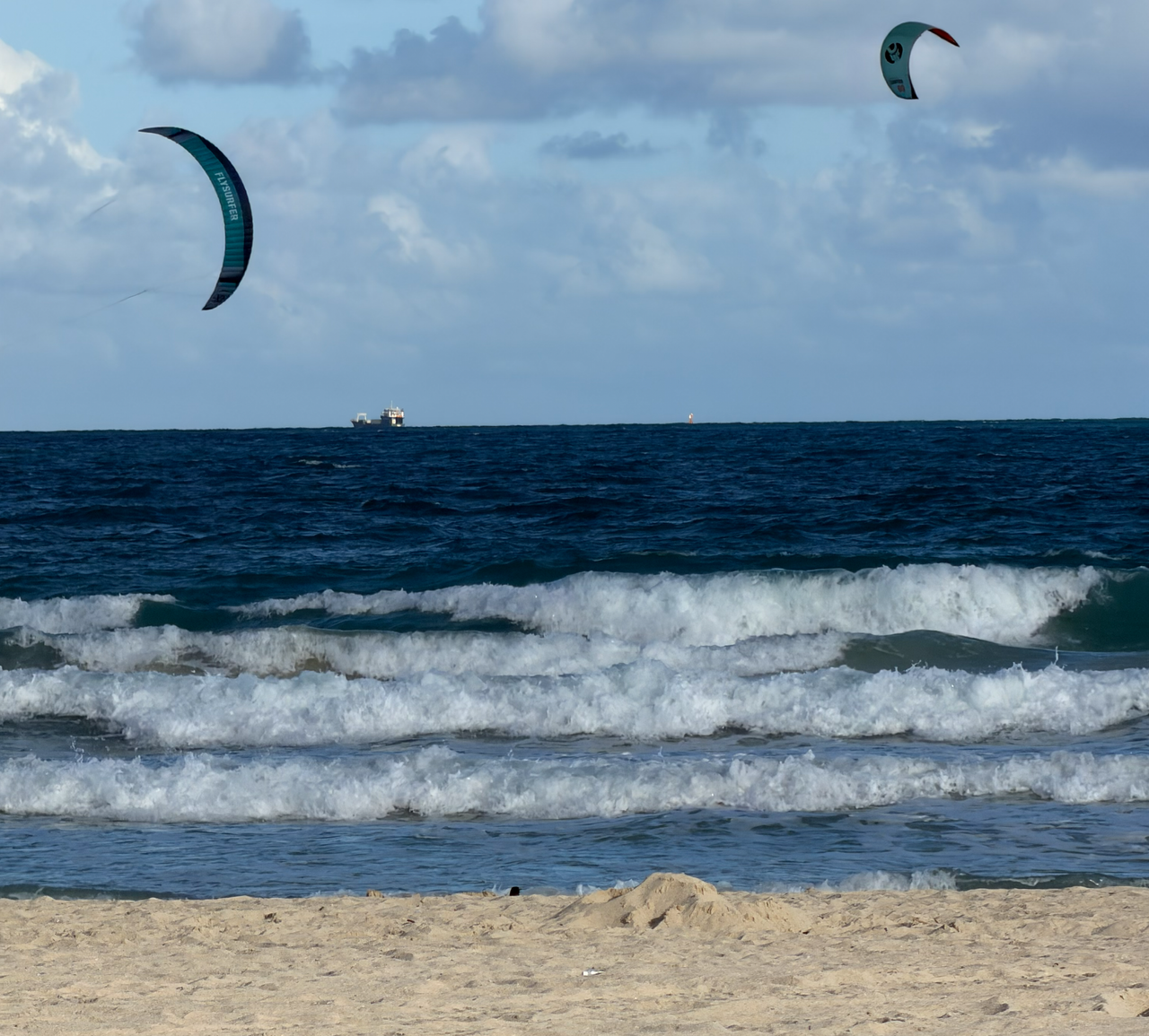 [Image: South-Pointe17.png]