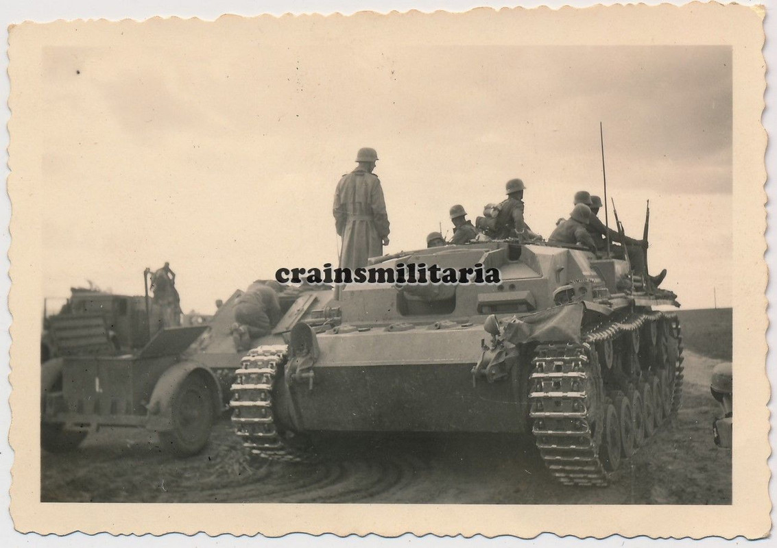 Orig. Foto Sturmgeschütz StuG III m. SdKfz 252 Munitionstranspor