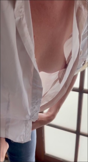 [Image: UP3035015212.jpg]