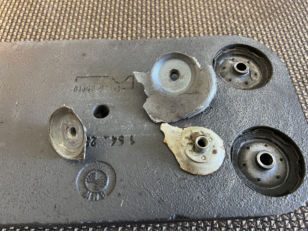 9FD852A7-967B-44F4-905B-D41F342C640D