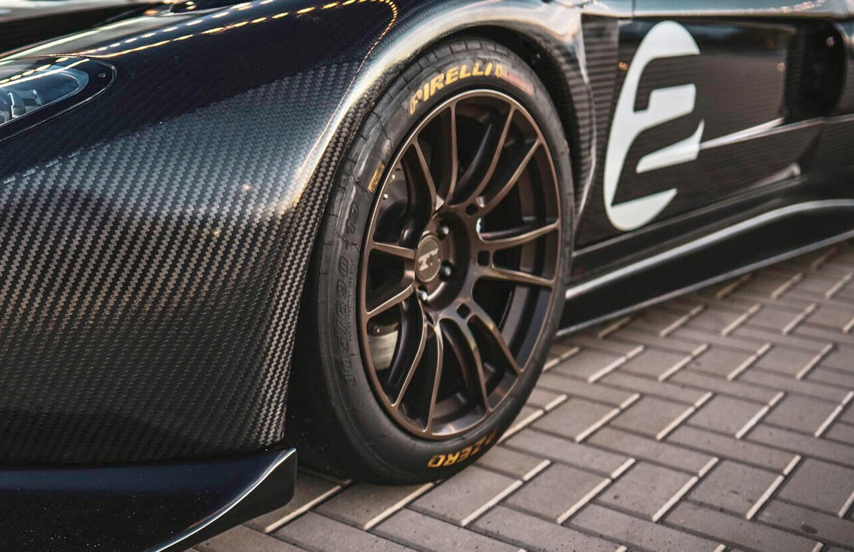 43E09600-C150-41E6-B52D-2AC467A34F78