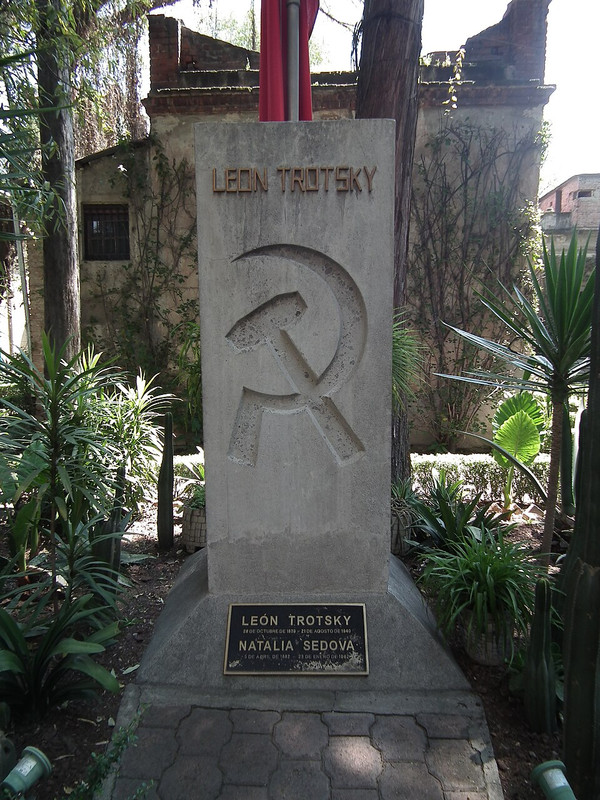Casa-de-Trotsky-6244213715