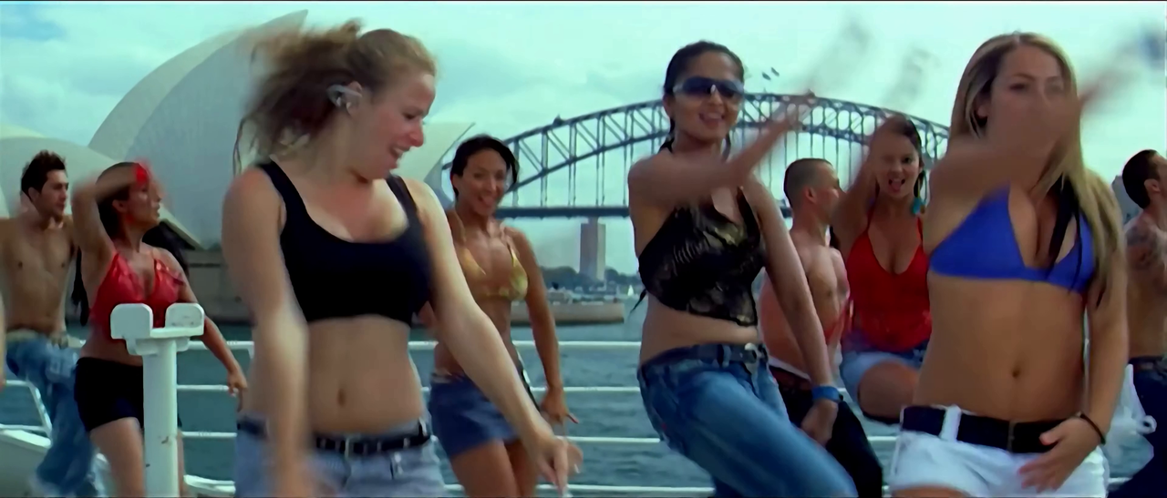 Anushka Shetty Title 4K Song from Okka Magadu2025-04-24 18-28-04-484-158