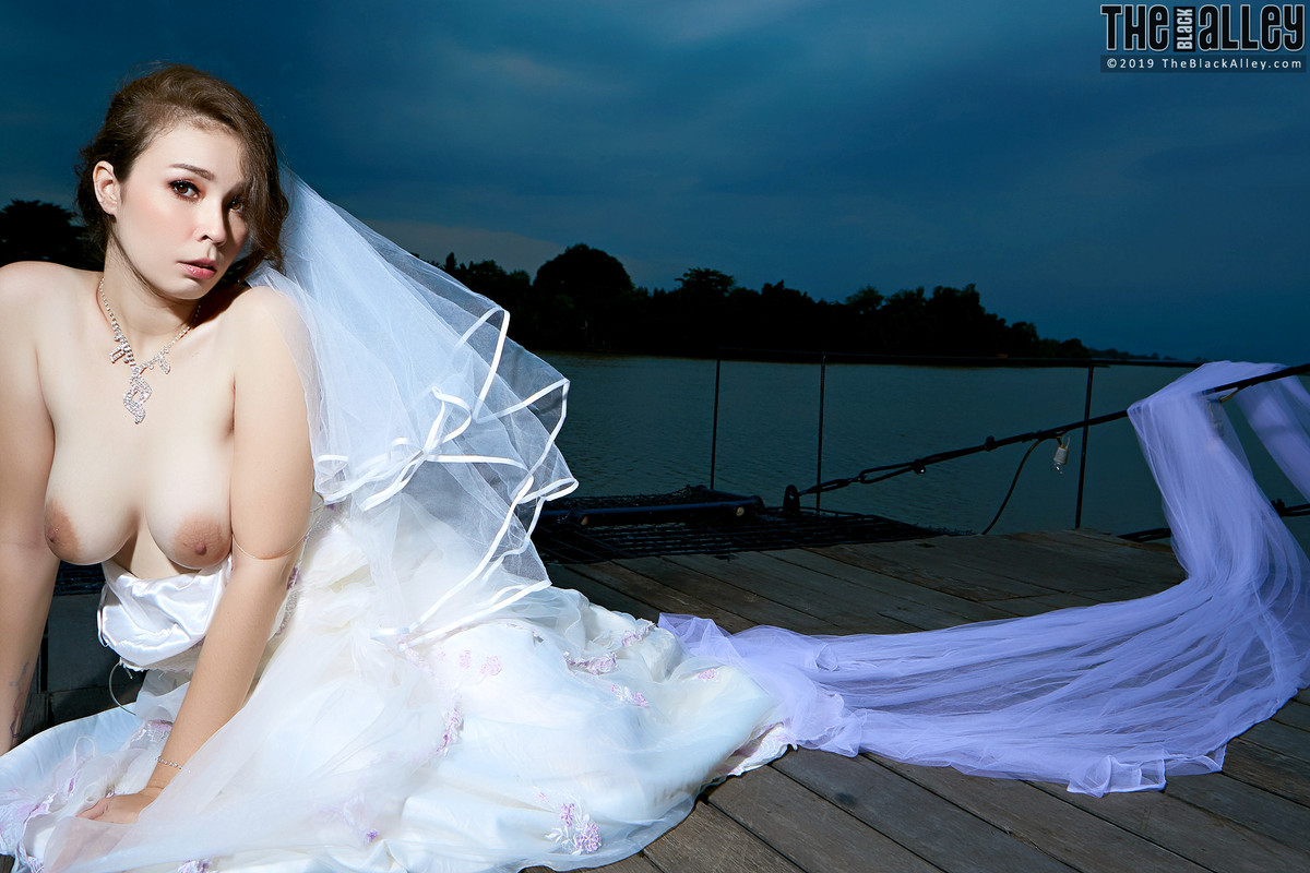 natcha-10-071
