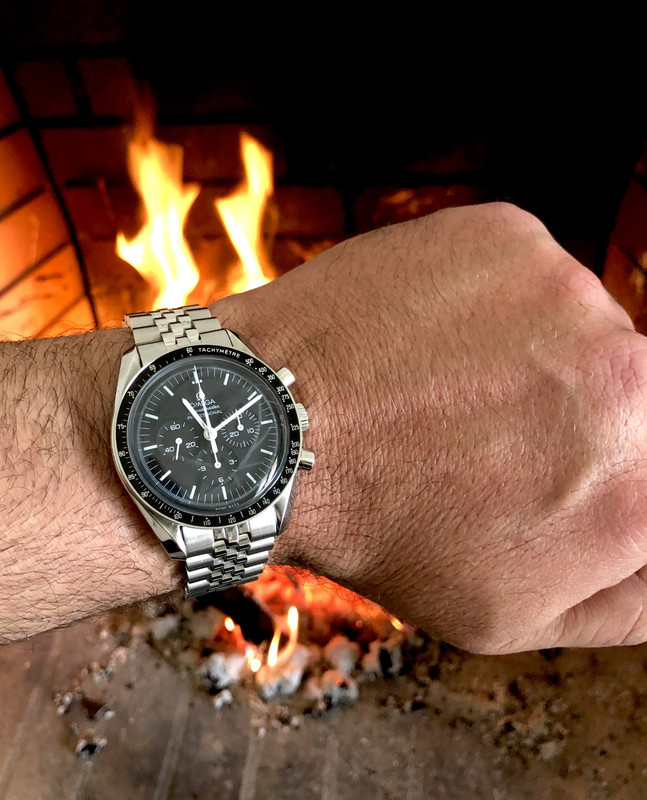 2980347A-3945-4CFB-8B4F-1F700E709A35