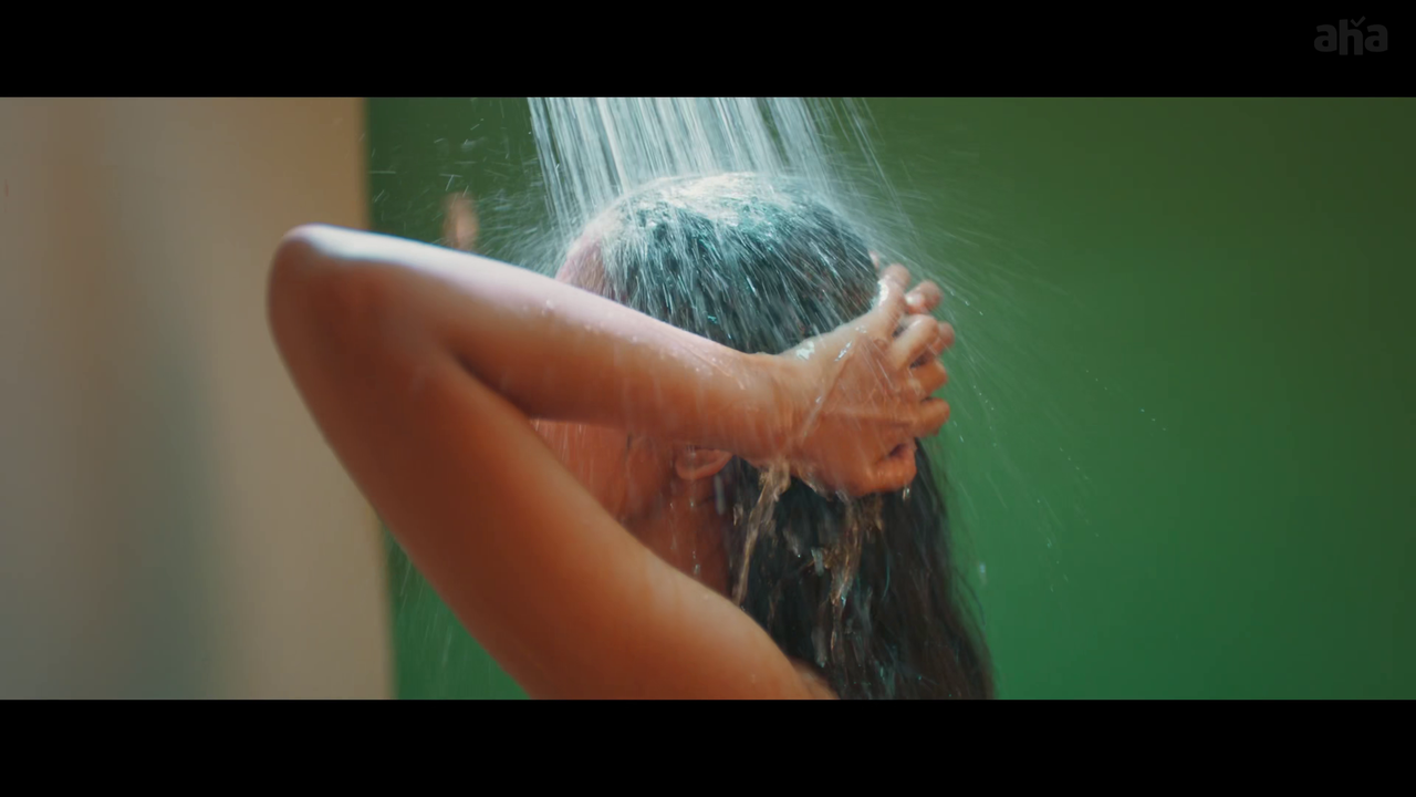 vlcsnap-2024-05-17-03h03m17s526