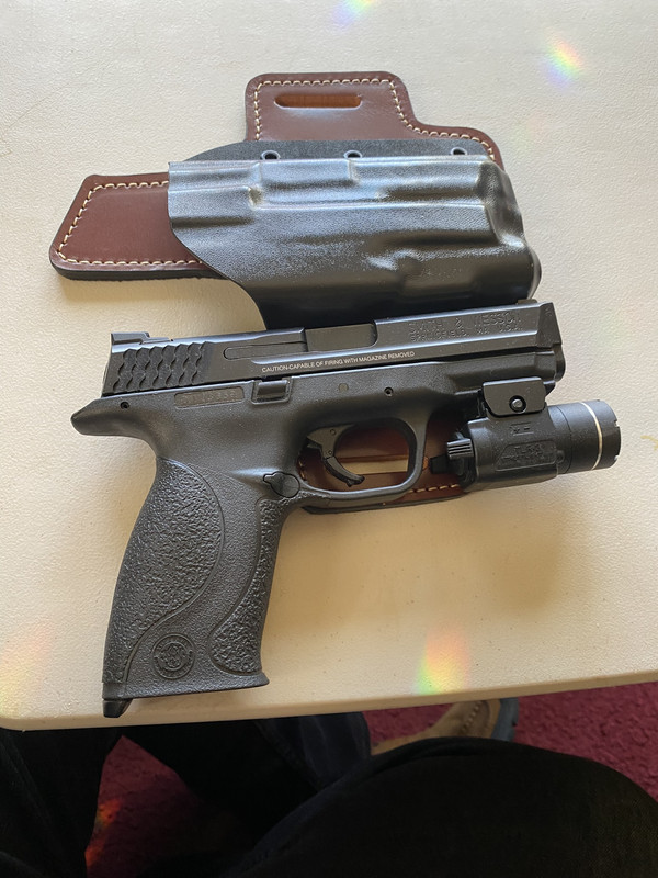 4ABE364C-2E2A-4491-A7FB-893B2C404DA5