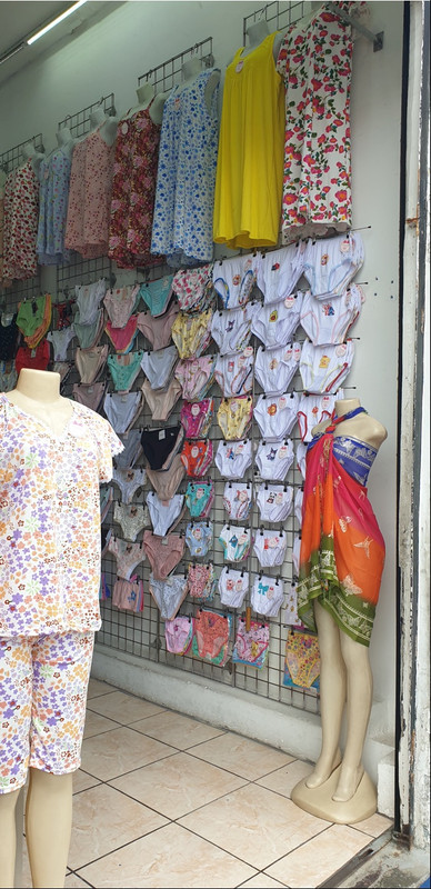 dessous