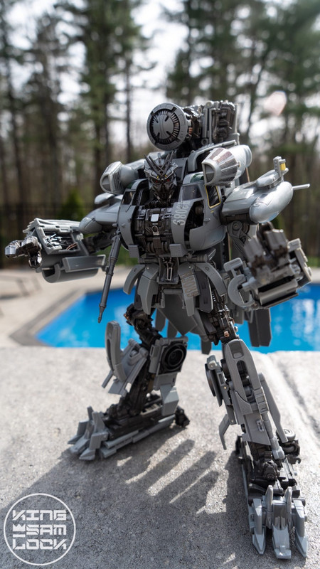 07-Masterpiece-MPM-13-Blackout