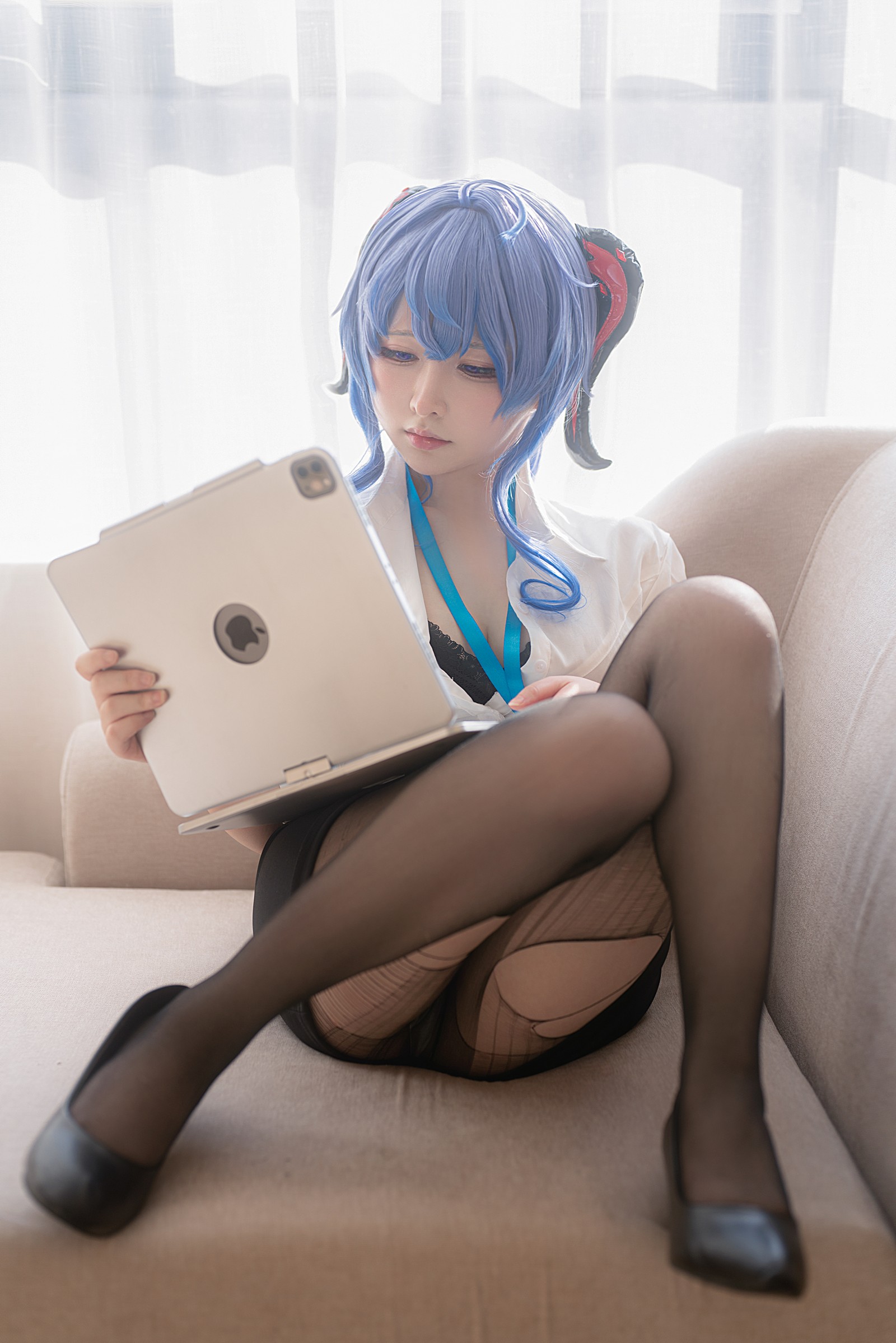 樱梨梨 甘雨 秘书 Cosplay 写真集｜原神角色高清摄影（30P｜91MB）插图1