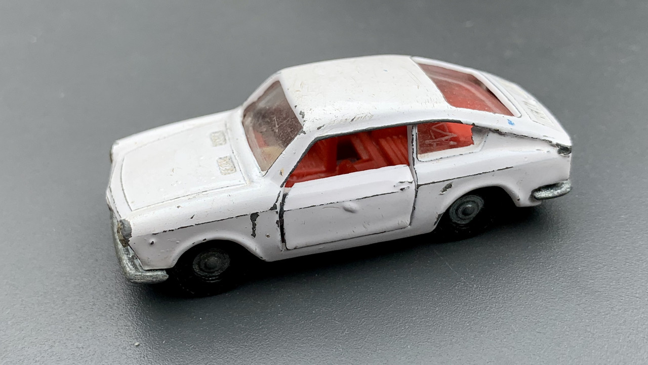 3DE3CA9B-1DFB-4BB5-B56C-EE7EA9887280_1_201_a