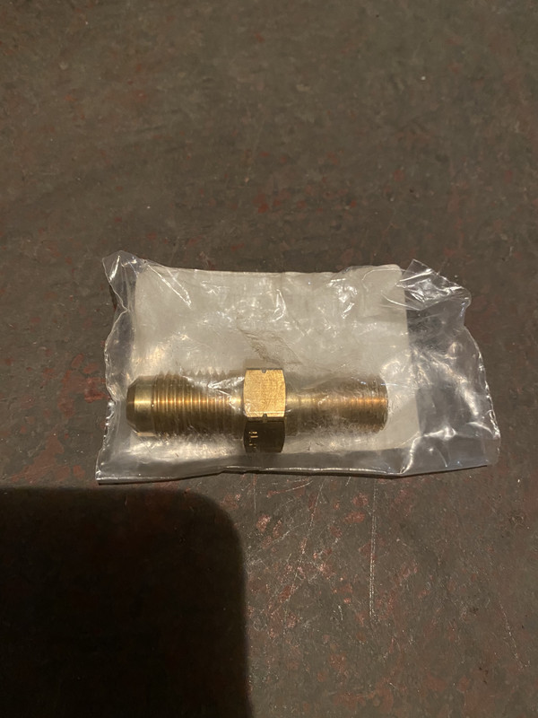 8A0351C9-070C-414E-AF66-940AA8D91790