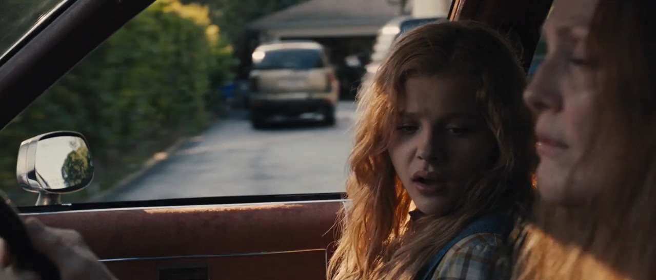 Carrie 2013 BluRay [Hindi + Tamil + Telugu + English] 480p 720p ESub Screenshot
