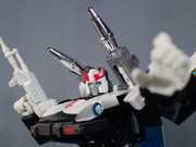 01-_Masterpiece-_MP-17-_Prowl