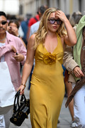 Florence-Pugh-Pokies-Yellow-Dress-Venice154