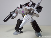 Earthrise-Megatron-04-1