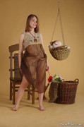 Marvel-Charm-Nicolette-Basket-Lady-032