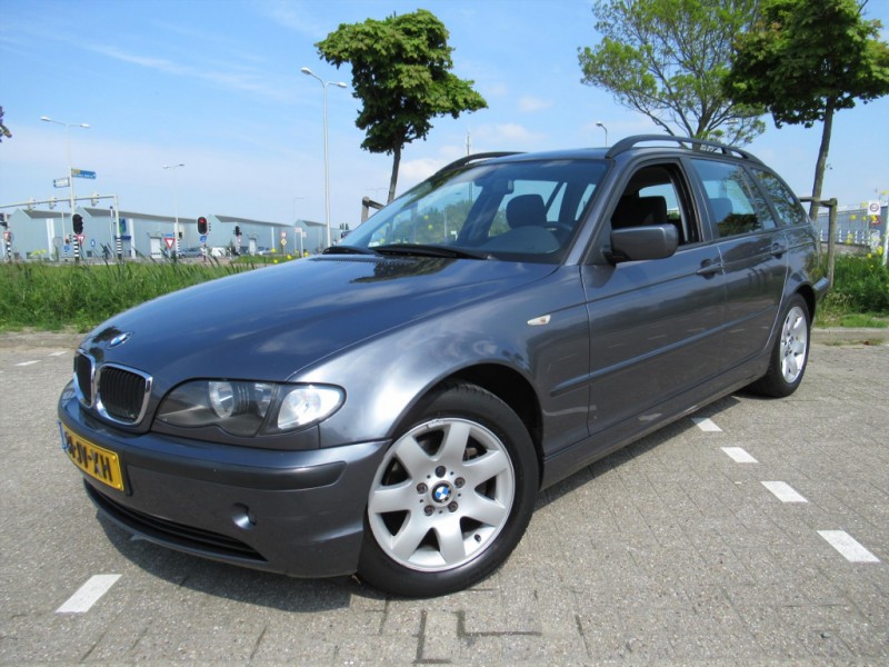 bmw-3-serie-2-0-i-318-touring-aut-exe-navi