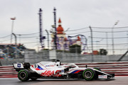 [Imagen: f1-gp-russia-sochi-qualifiche-19.jpg]