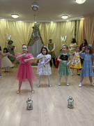 photo_5352932773570144388_y