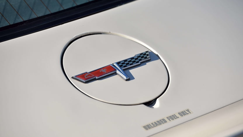 logo corvette 1980