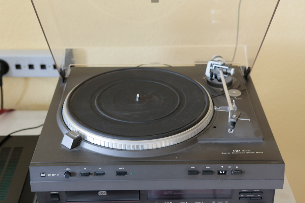 [Bild: Dual-627-Q-jcs-0012.jpg]